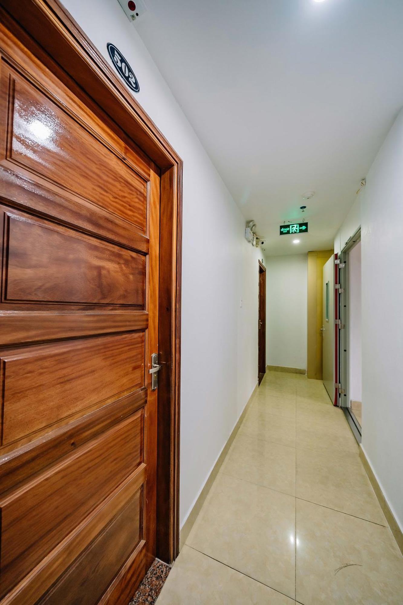 Phuong Dong Hotel Dong Khe Sau エクステリア 写真